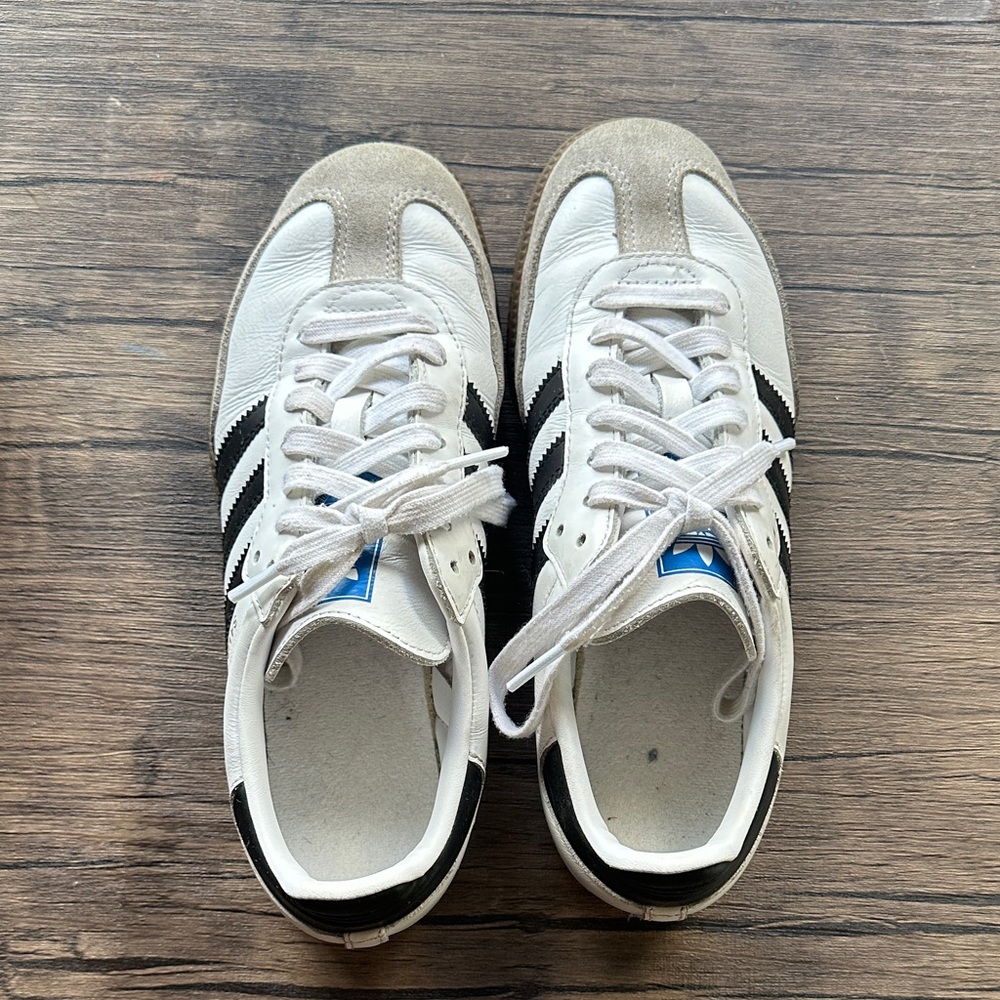 Adidas Sambas